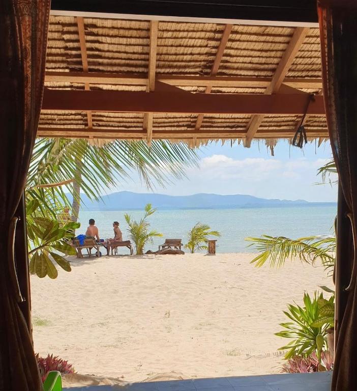 On the Beach Bungalows – Koh Phangan